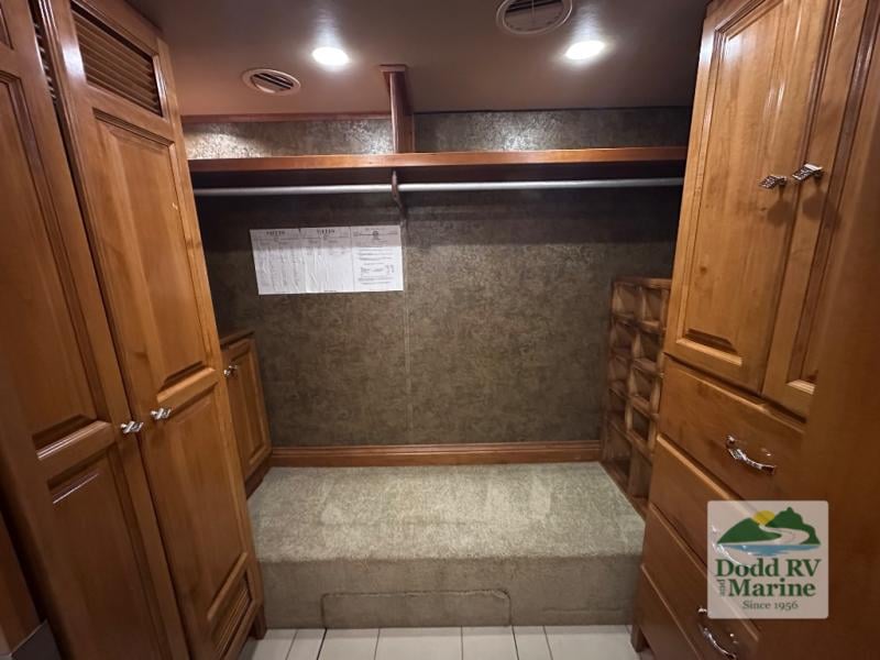 Pre-Owned 2015 Tiffin Motorhomes 40 AH - photo - 31