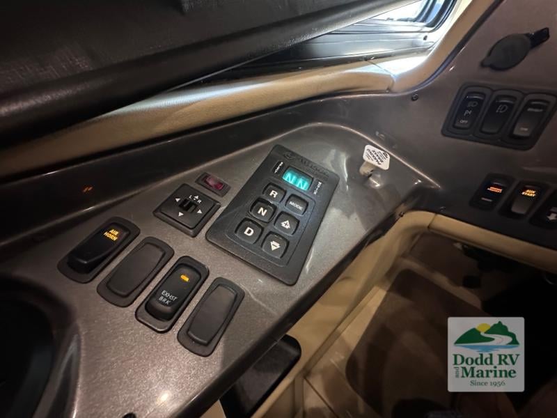 Pre-Owned 2015 Tiffin Motorhomes 40 AH - photo - 61