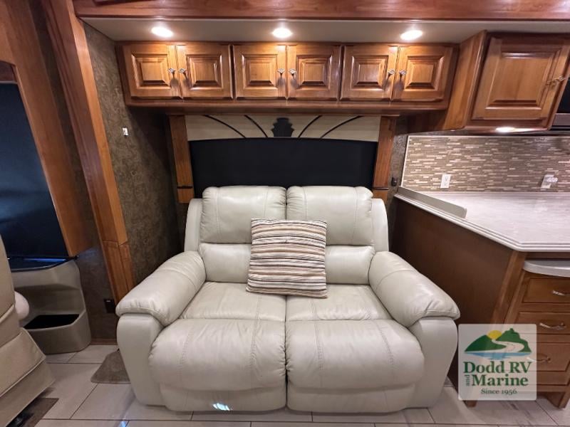 Pre-Owned 2015 Tiffin Motorhomes 40 AH - photo - 19