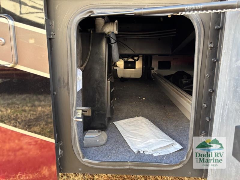 Pre-Owned 2015 Tiffin Motorhomes 40 AH - photo - 79