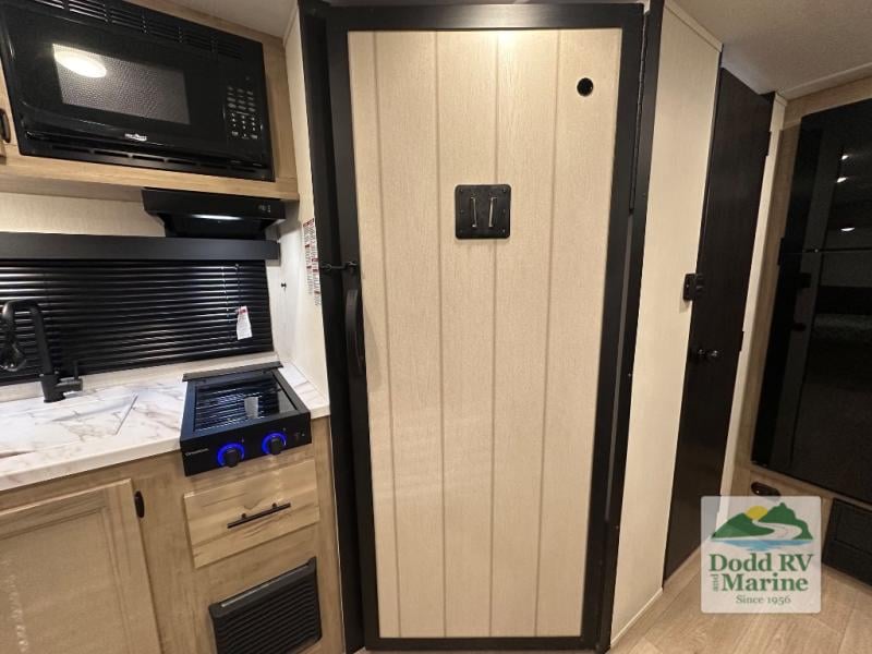 New 2026 Forest River RV 18PB - photo - 17