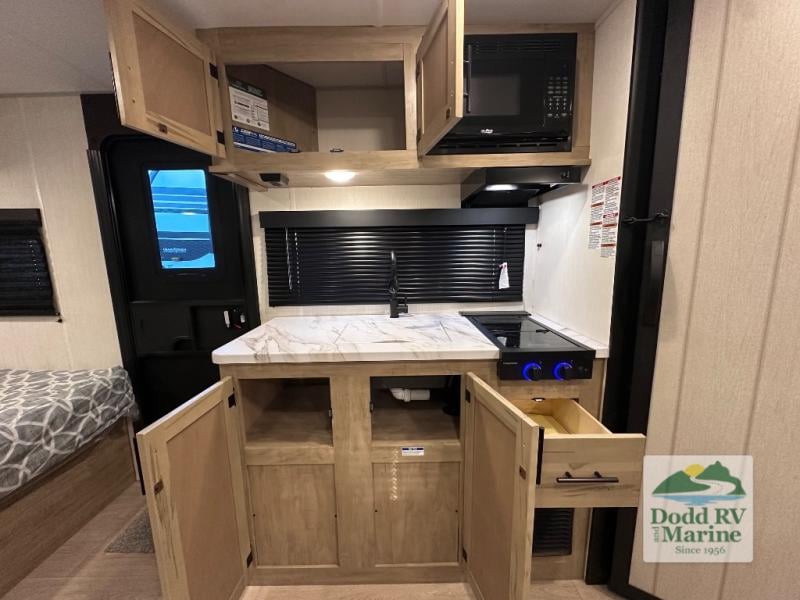 New 2026 Forest River RV 18PB - photo - 8