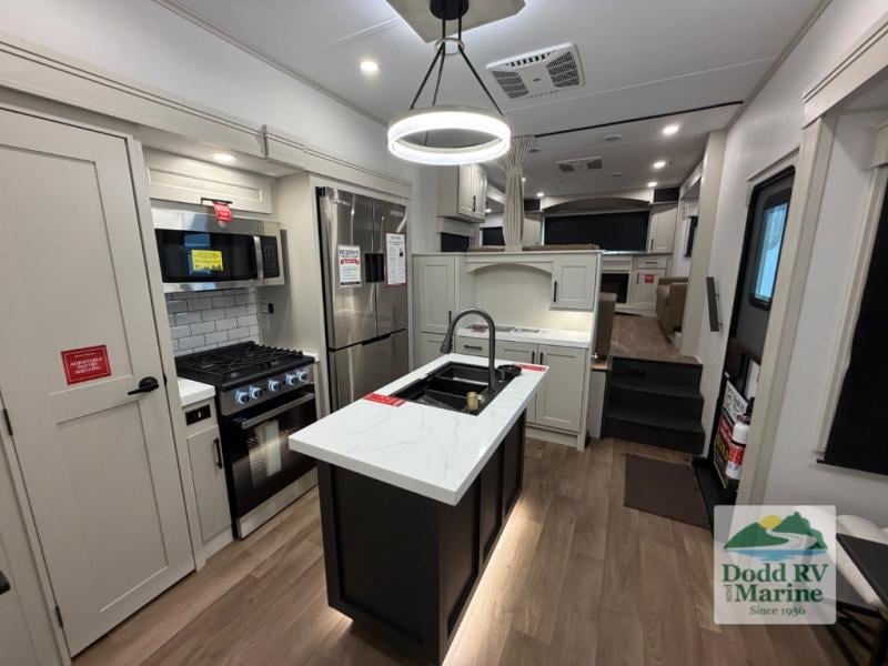 New 2026 Grand Design 380FL - photo - 4