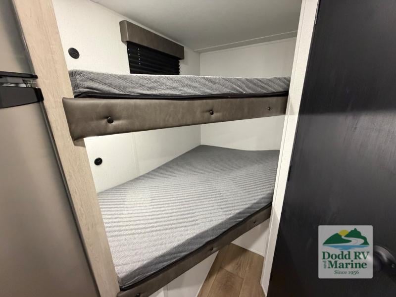 New 2026 Forest River RV 18BHCE - photo - 28