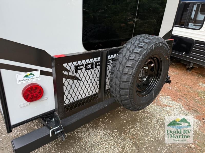 New 2026 Forest River RV 16CMBL - photo - 28
