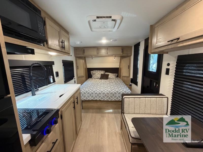 New 2026 Forest River RV 16FQWBL - photo - 6