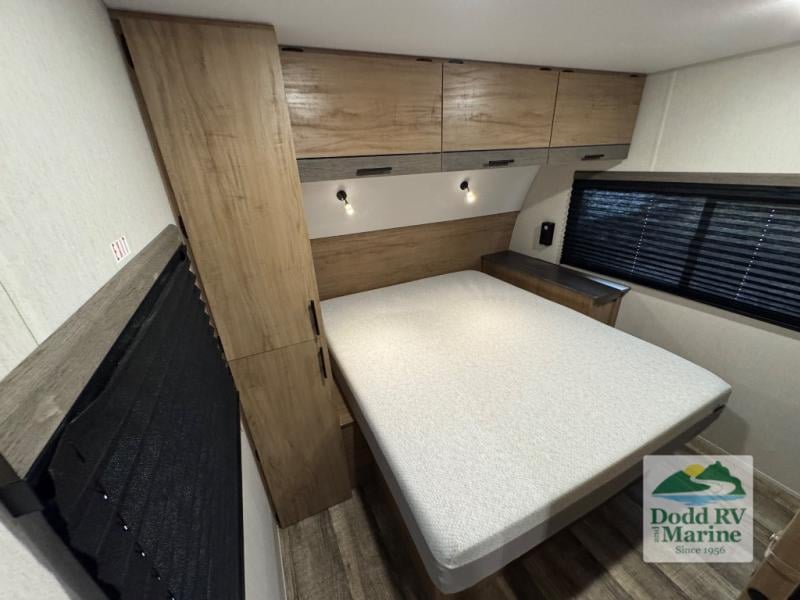 Pre-Owned 2024 Forest River RV 23LM - photo - 22