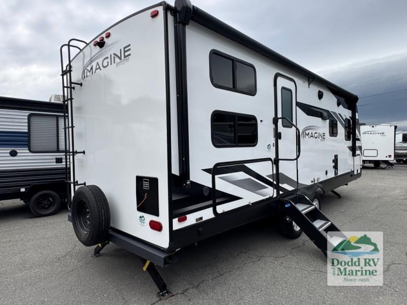 Pre-Owned 2022 Grand Design 2400BH - photo - 4