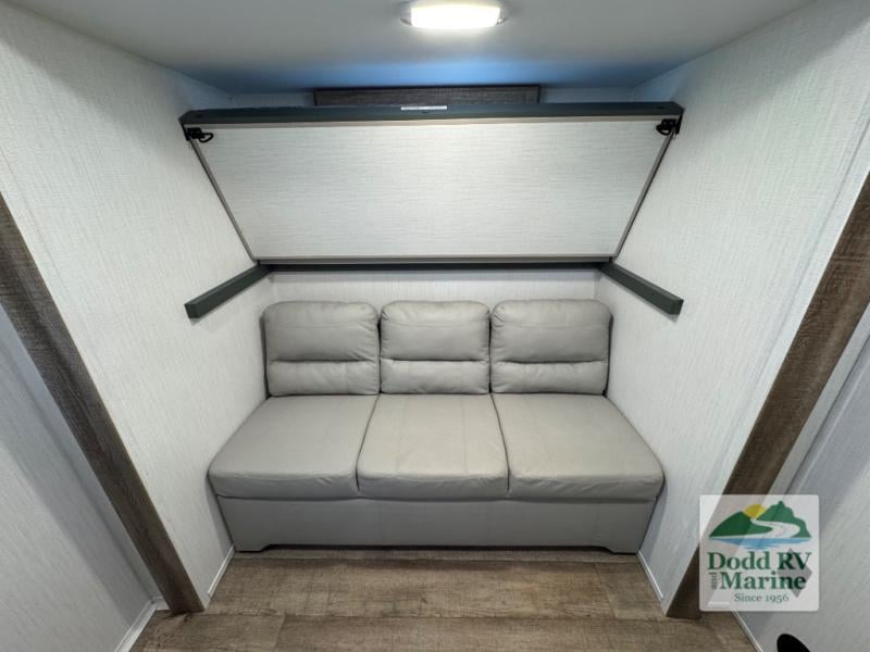 Pre-Owned 2024 Heartland 34BSBH - photo - 33