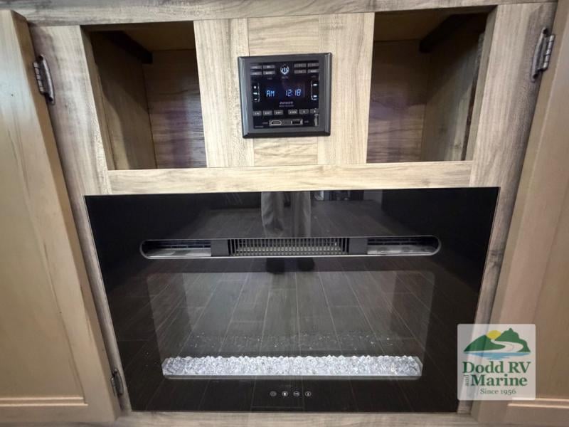 Pre-Owned 2022 Forest River RV 3990 - photo - 39