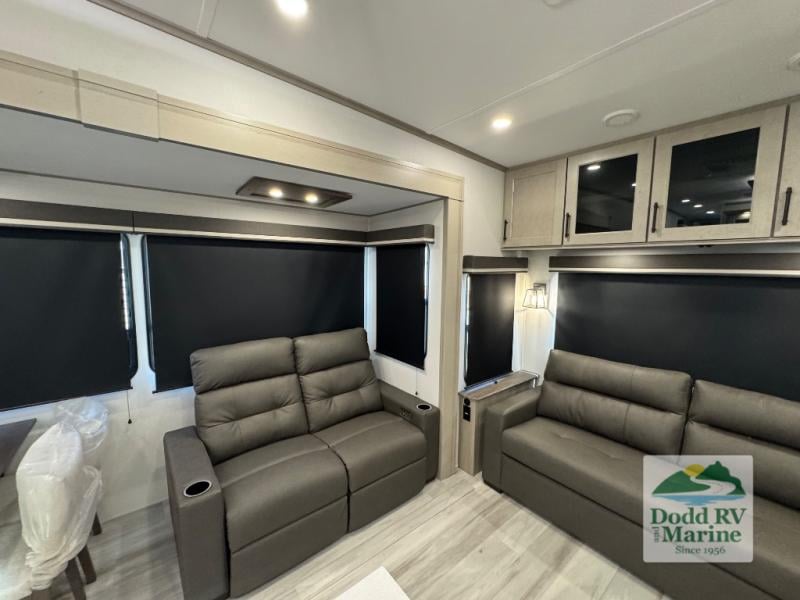 New 2026 Grand Design 3003RL - photo - 8