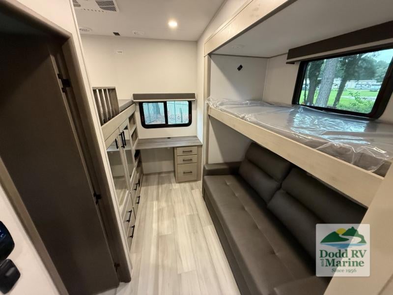 New 2026 Grand Design 3704BH - photo - 18