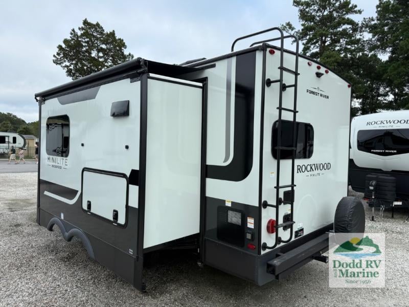 New 2026 Forest River RV 2522FB - photo - 2