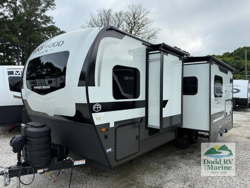 New 2026 Forest River RV 2522FB - photo - 1