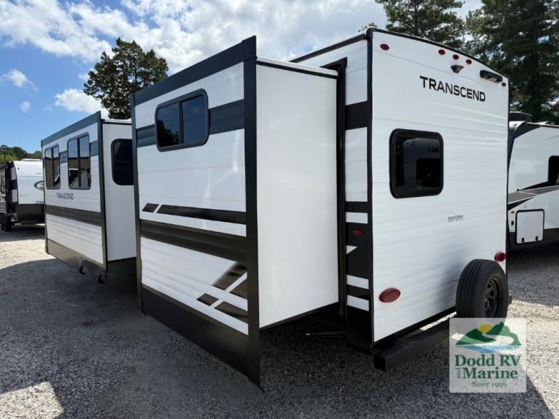 New 2026 Grand Design 325BHT - photo - 3