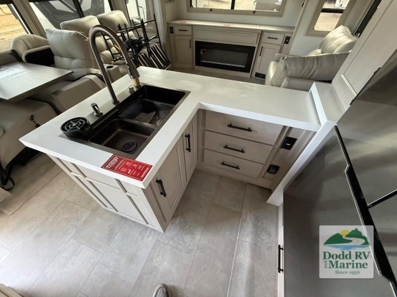 New 2026 Grand Design 388MBS - photo - 10