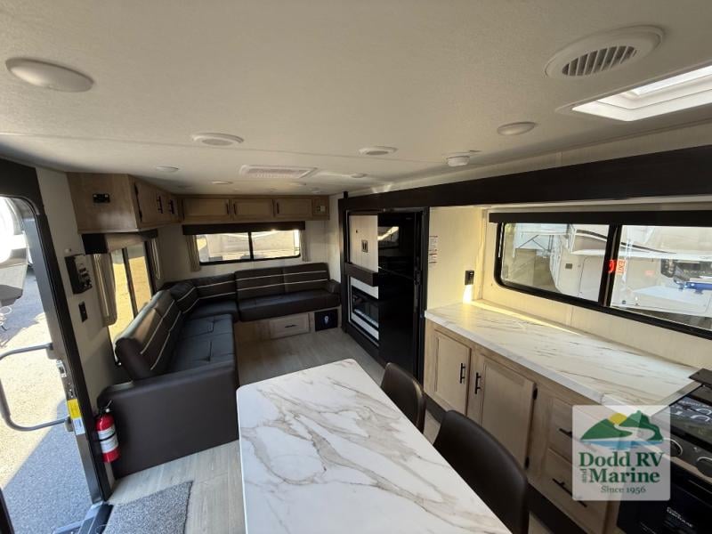 New 2026 Forest River RV 27LH - photo - 4