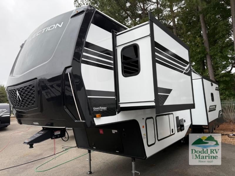 New 2026 Grand Design 337RLS - photo - 1
