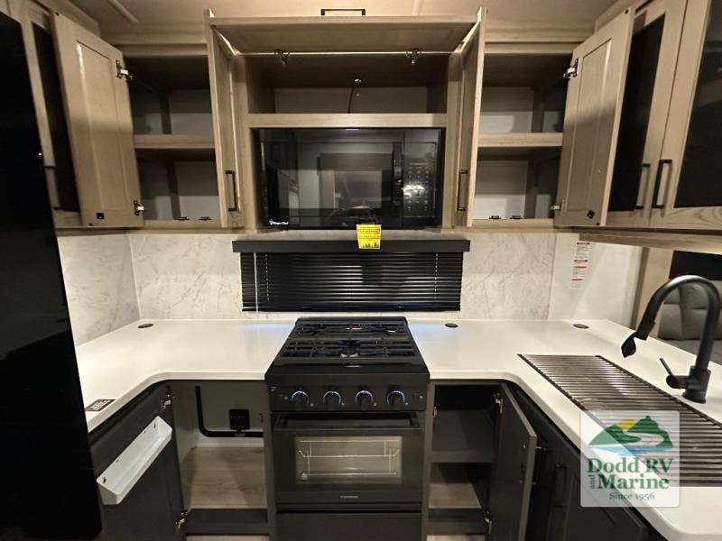 New 2026 Forest River RV R371RK - photo - 9