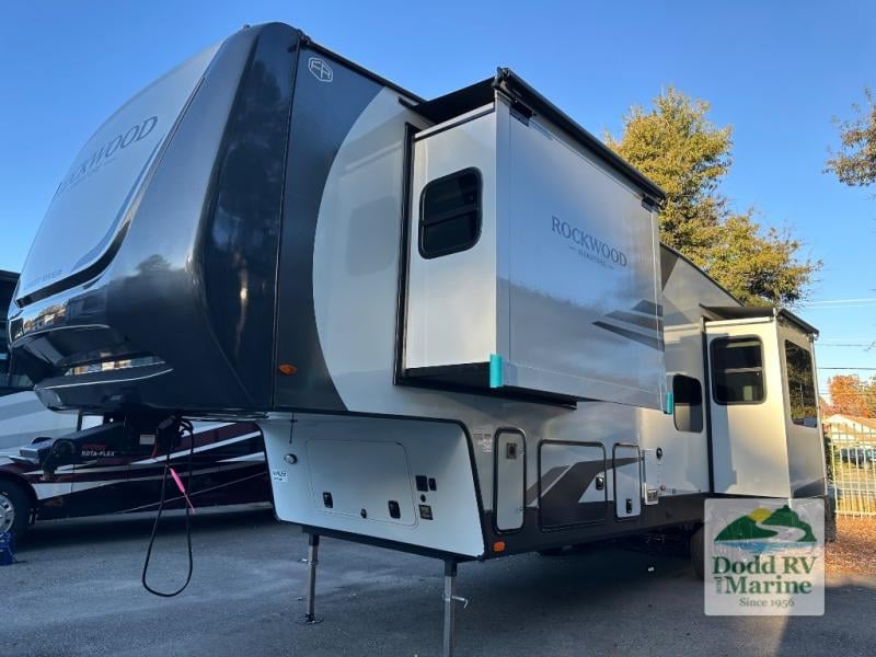 New 2026 Forest River RV R371RK - photo - 1