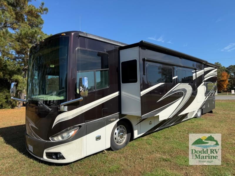 Pre-Owned 2016 Tiffin Motorhomes 40 QBH - photo - 1