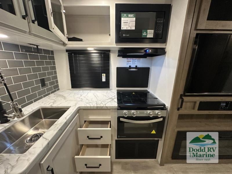 New 2026 Forest River RV 2430BHS - photo - 12