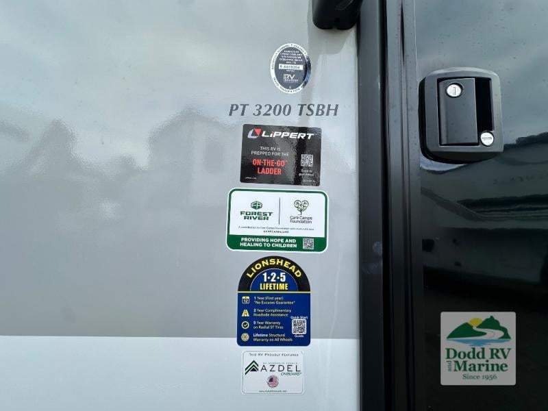 New 2026 Forest River RV 3200TSBH - photo - 4