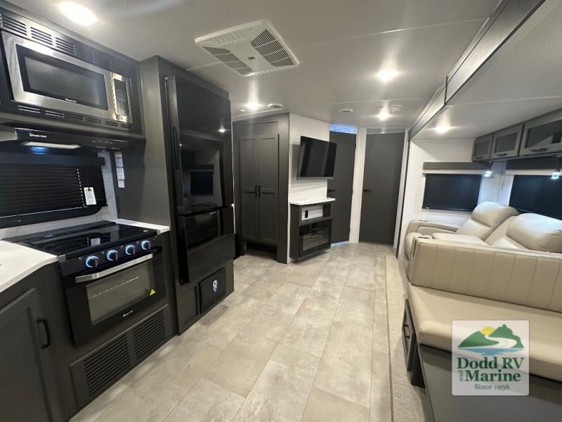 Pre-Owned 2025 Forest River RV 2608BS - photo - 5