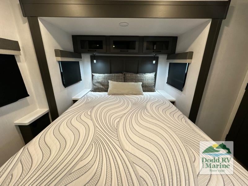 Pre-Owned 2025 Forest River RV 2608BS - photo - 28