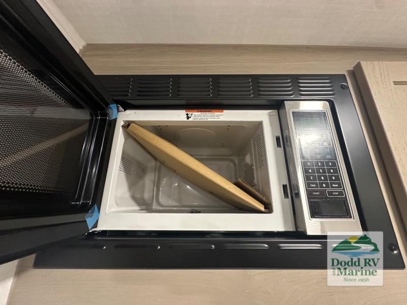 New 2026 Forest River RV 2522FB - photo - 12