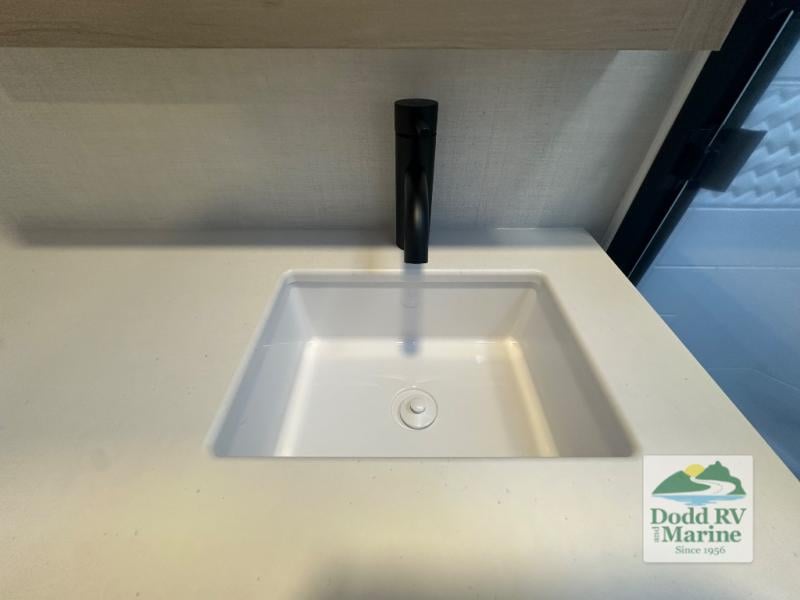 New 2026 Forest River RV 2522FB - photo - 38