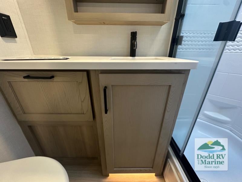 New 2026 Forest River RV 2522FB - photo - 36