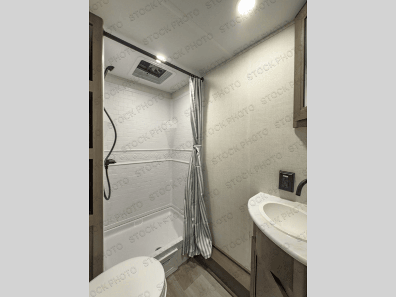 New 2026 Grand Design 161BH - photo - 46